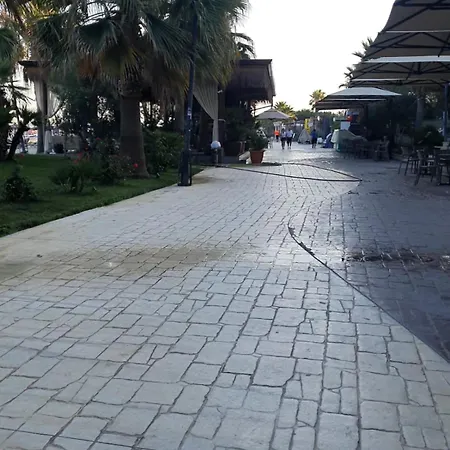 Flor De Mar Qerret 公寓 格勒姆