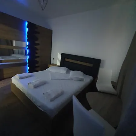 Flor De Mar Qerret *